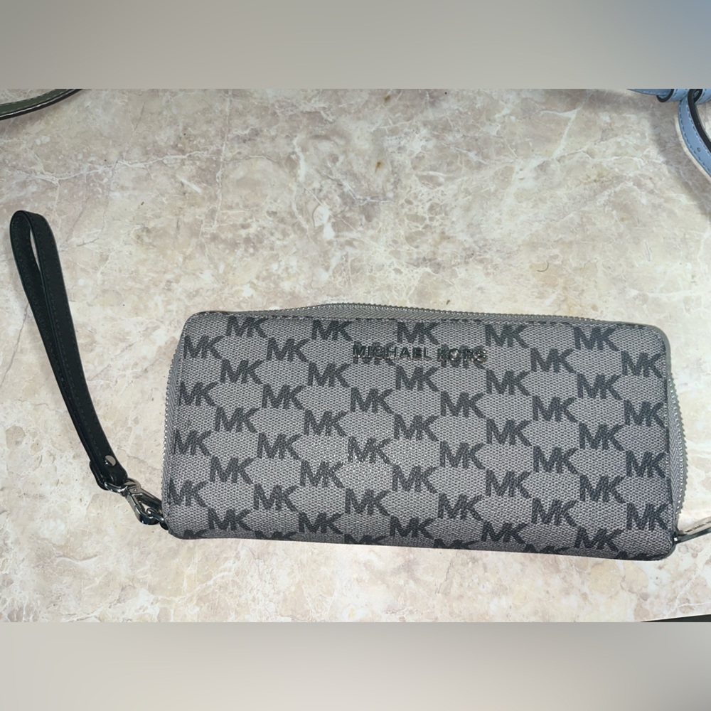 Michael Kors Black and Gray Logo Wristlet